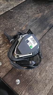 Dacia Sandero II 1.2 16V 75 Jobb első biztonsági öv  621088800c