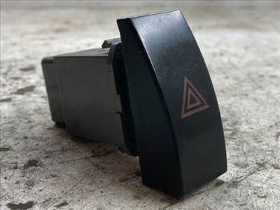 DAEWOO NUBIRA Vészvillogó Kapcsoló