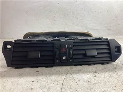 BMW 5 E60 Középső Szellőző