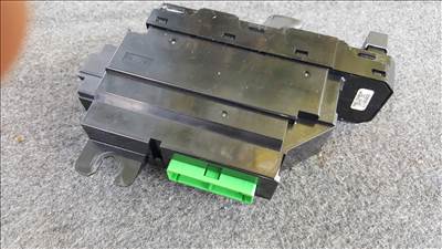 Volvo 30658117 S60 S80 V70 XC70 ablakemelő kapcsoló 