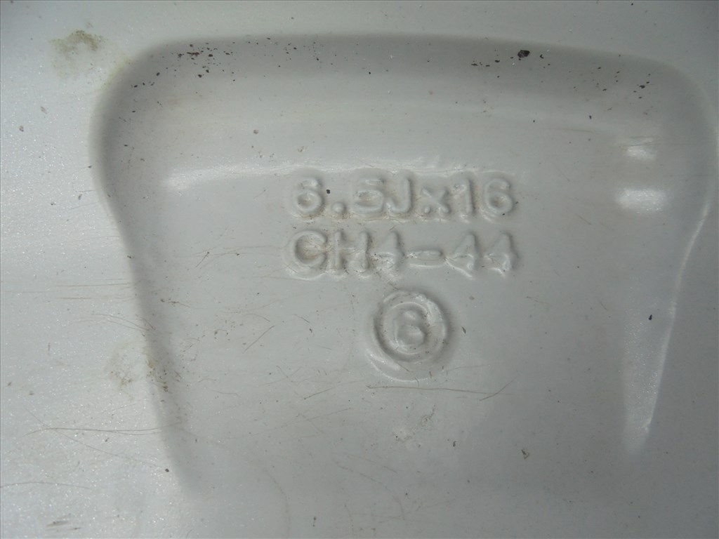 16-os 4 x 100-as Renault alufelni eladó 7. kép