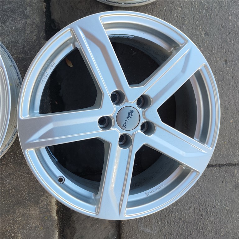 5x114,3 18 Toyota,Suzuki alufelni 155000ft a 4db/75/ 2. kép