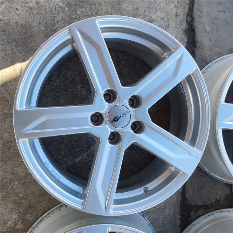 5x114,3 18 Toyota,Suzuki alufelni 155000ft a 4db/75/ 3. kép