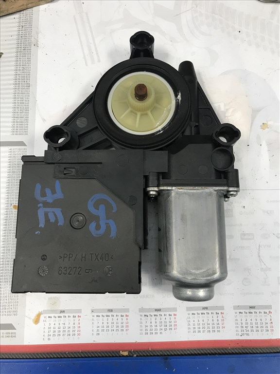 Volkswagen Golf V * jobb első ablakemelő motor 1k0959792c 2. kép