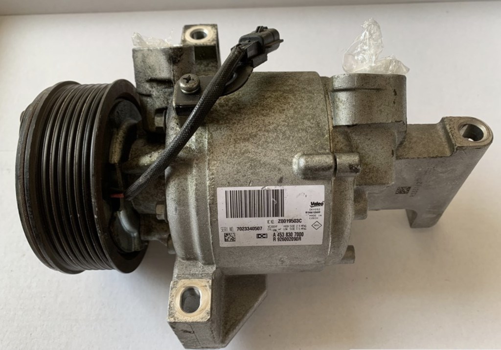 Renault Twingo III, Smart Forfour 1.0 klímakompresszor A4538307000 1. kép