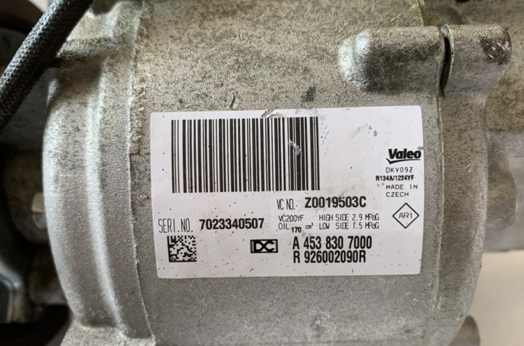 Renault Twingo III, Smart Forfour 1.0 klímakompresszor A4538307000 2. kép