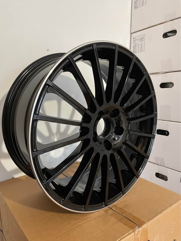  Mercedes Amg Style 19” alufelni 3. kép