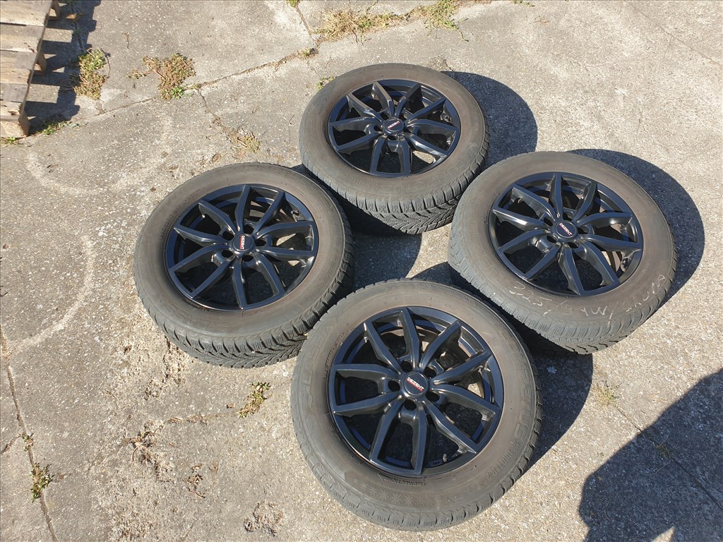 17" 5x114,3 Hyundai Tucson + szenzor 1. kép