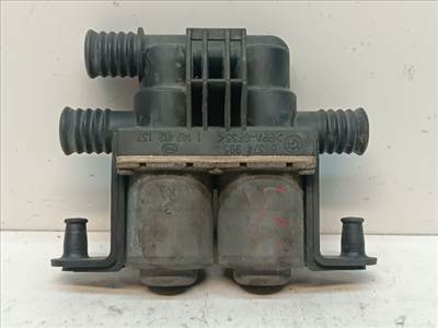 BMW 5 E39 Fűtéscsap