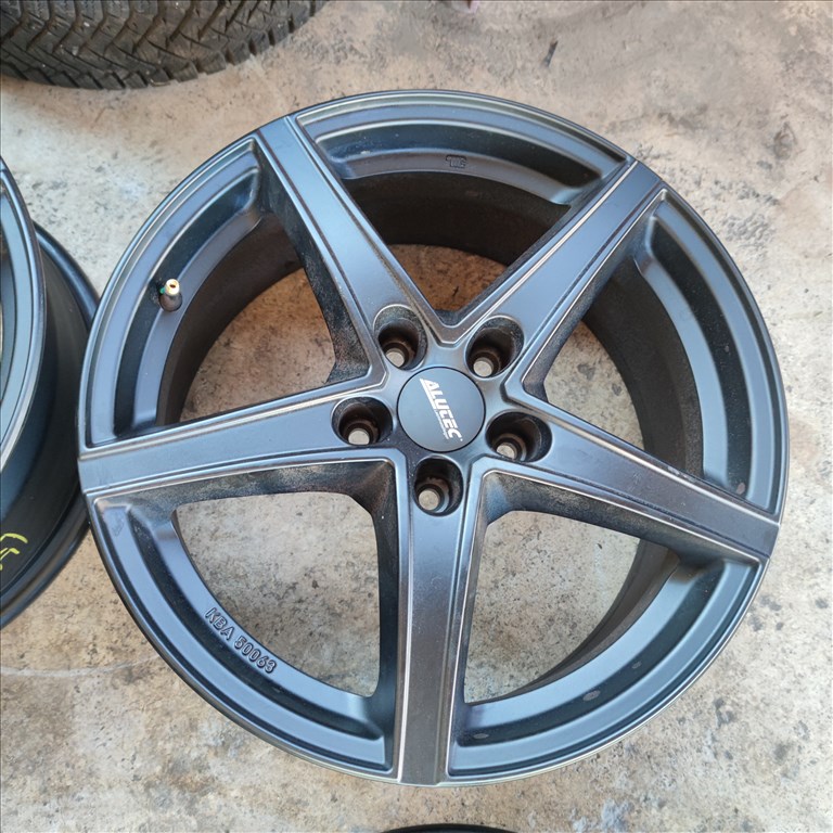 5x114,3 17 toyota hyundai mazda kia alufelni 128000ft a 4db/115/ 2. kép