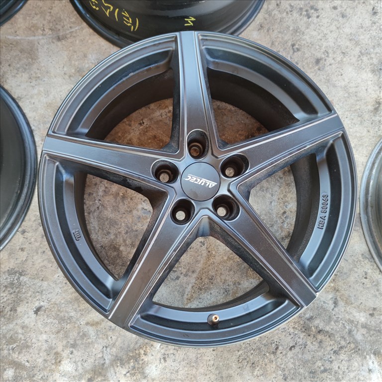 5x114,3 17 toyota hyundai mazda kia alufelni 128000ft a 4db/115/ 3. kép