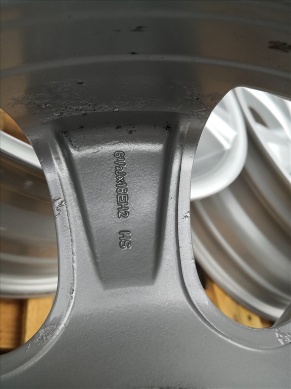 Bmw 1 / 3 -asra Dezent 16-os alufelnik 5x120-as 6. kép