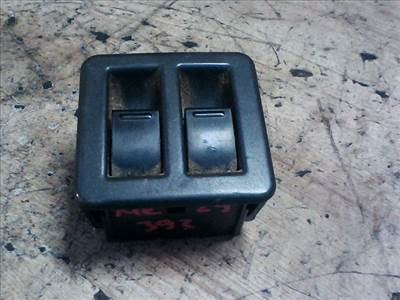 SUZUKI SWIFT 96-05 Bal jobb ablakemelő kapcsoló