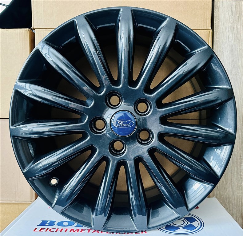 Ford 17es gyári alufelni 5x108 Focus Momdeo Kuga Smax 2. kép