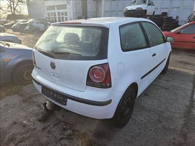 Volkswagen CrossPolo IV 1.2 12V CSOMAGTÉR ajtó 