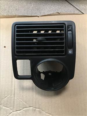 Volkswagen Golf IV bal légbefúvó