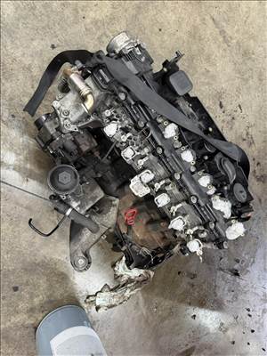 BMW 5-ös sorozat E60/E61, E53 306D2 30d 218le motor 