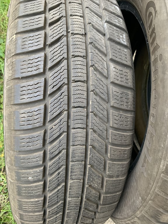  205/6016" használt Continental téli gumi gumi 2. kép