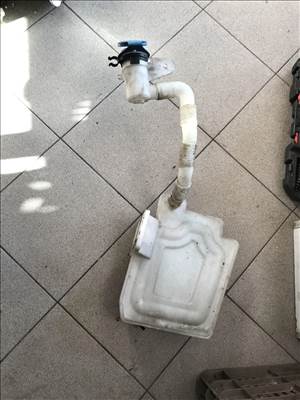 Seat León II 1P ablakmosó tartály motorral