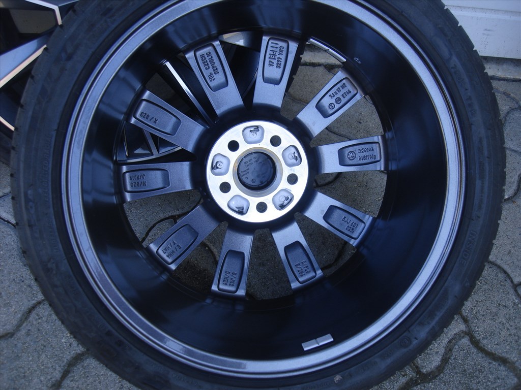 5X100 17-es Skoda Rapid Scala Fabia Rapid Gyári Alufelni 3. kép