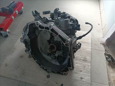 Opel Mokka 1.7 CDTI Váltó M32 10024 , 