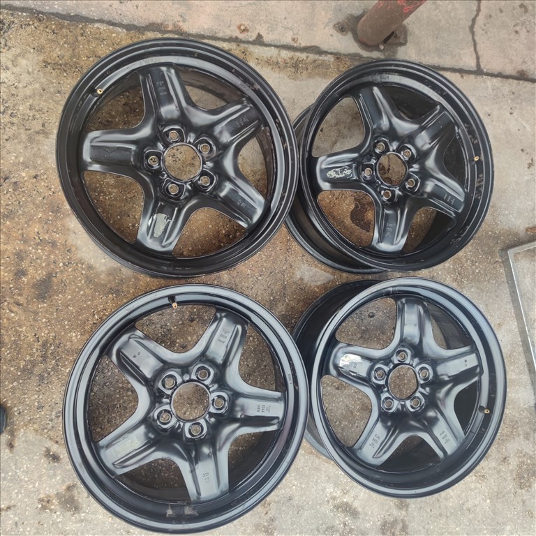 5x115 17 Gyári Opel lemezfelni dísztárcsával 90000ft a 4db/4/ 3. kép