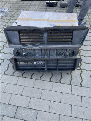 Ford Kuga Mk2 homlokfal  gv4b8475ac