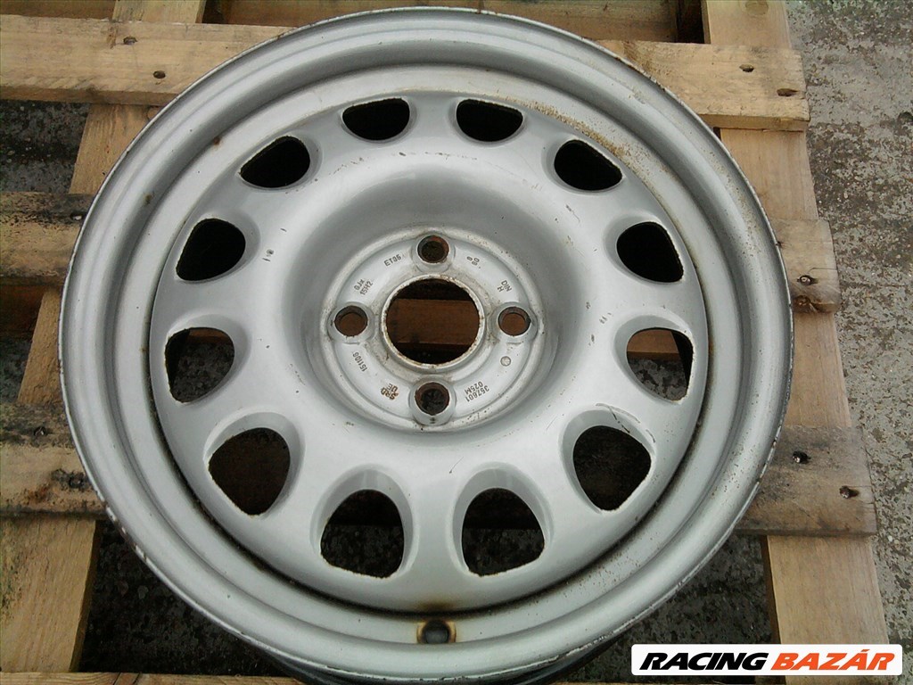 Volkswagen 15-ös 4x100-as acélfelnit keresek, vennék 3. kép