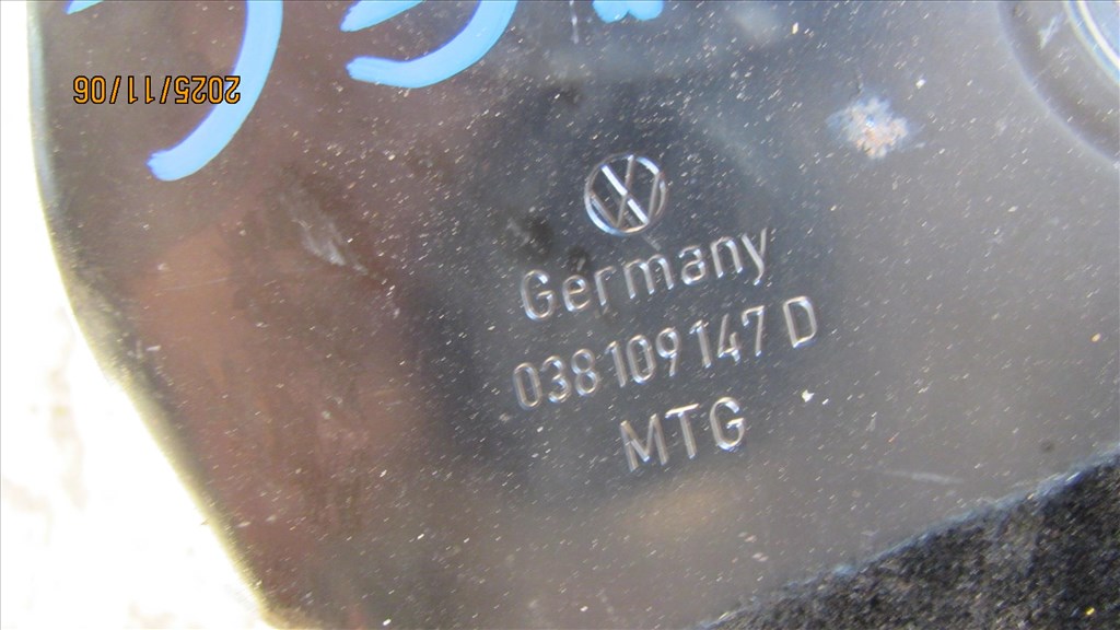 Audi A4 (B8 - 8K) 2.0 TDI quattro vezérlés burkolat 038109147d 2. kép