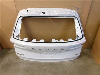 SKODA KODIAQ csomagtér ajtó 2025-