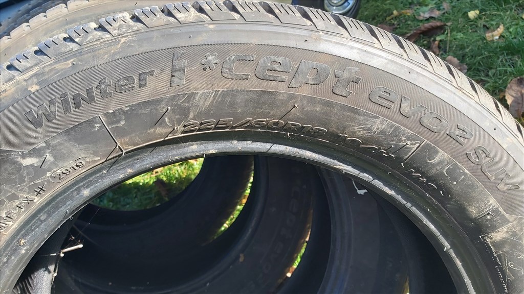  225/6018" újszerű Hankook téli gumi gumi 2. kép