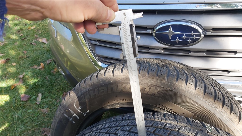  225/6018" újszerű Hankook téli gumi gumi 5. kép