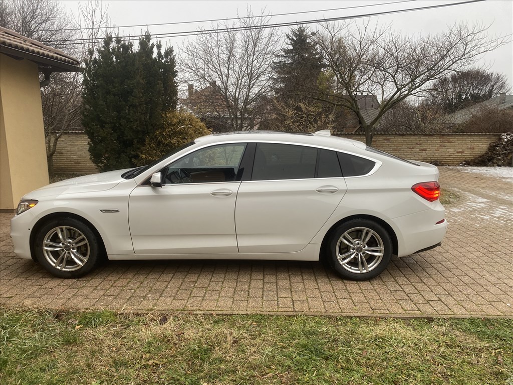  18" újszerű Mak alufelni, rajta 245/50 újszerű Michelin téli gumi  2. kép