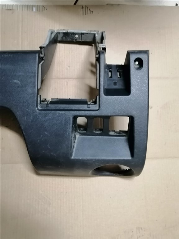 Mitsubishi Outlander I 2.0 4WD Bal alsó műszerfal burkolat  gn11100240 4. kép