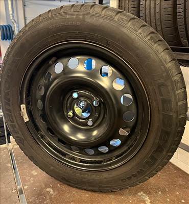  Opel Astra G autóra való Hankook téli gumi és lemezfelni R15 195/60