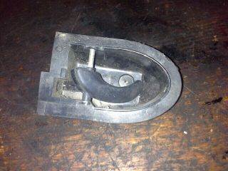 Ford Fiesta Mk4 Bal első Belső Kilincs *65127*