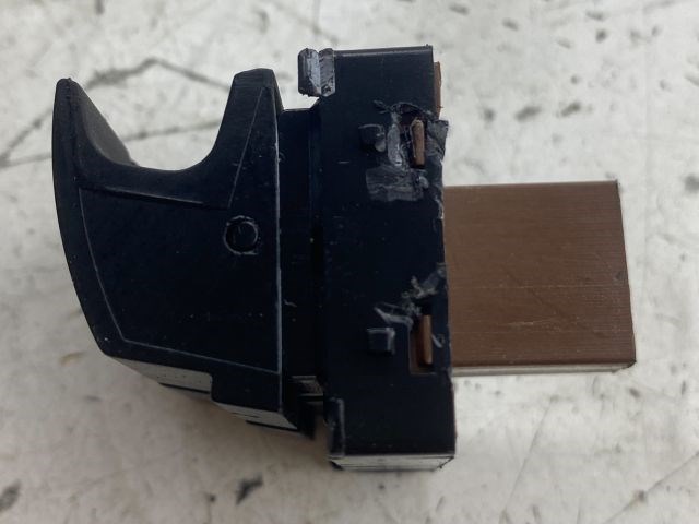 FIAT PUNTO II Bal első Ablakemelő Kapcsoló 3. kép