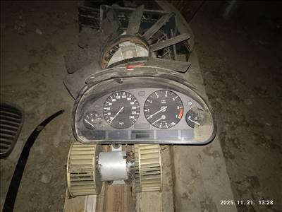 BMW 520 E39 Bmw E39 520 i òracsoport kilométer óra 