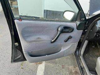 OPEL CORSA B (73, 78, 79) Bal első Belső Kilincs