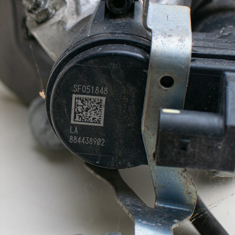 BMW 2er G42, 3er G20-G21-G28 LCI, 4er G22-G23-G26 LCI, Z4 G29 Féknyereg 2. kép