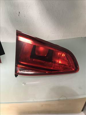 Volkswagen Golf VII bal hátsó belső lámpa