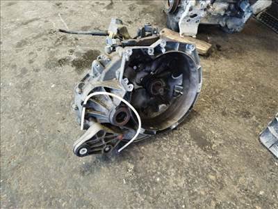 Ford Focus 3 / C-Max 1.6 TDCI 2011- AV6R7002KH kódú sebességváltó (6 seb.)