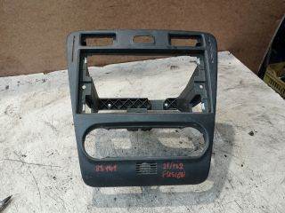 Ford Fusion Középkonzol Keret *142464*