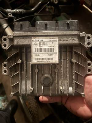 237100914R Renault Megane III 1.5dci MOTORVEZÉRLŐ