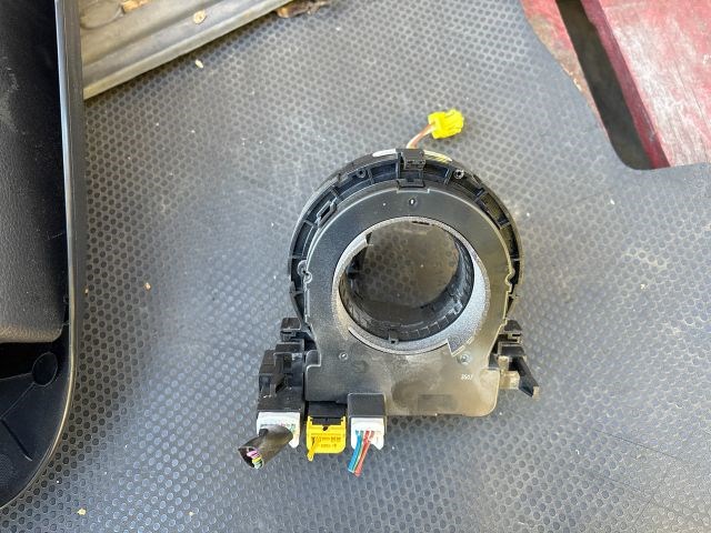 Mazda CX-5 (KE) MAZDA CX-5 Légzsák Átvezető Szalagkábel kd4966cs0 2. kép