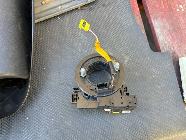 Mazda CX-5 (KE) MAZDA CX-5 Légzsák Átvezető Szalagkábel kd4966cs0 1. kép