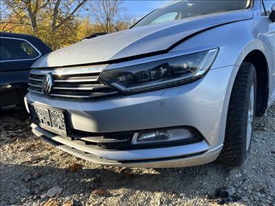 Volkswagen Passat B8 lámpa mosós, radaros első lökhárító LA7W