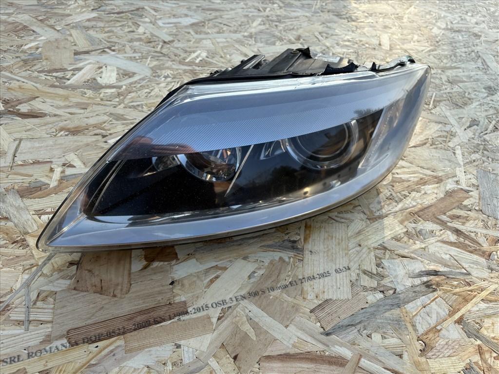 Audi Q7 (4L) bal fényszóró , xenon fényszóró  1. kép