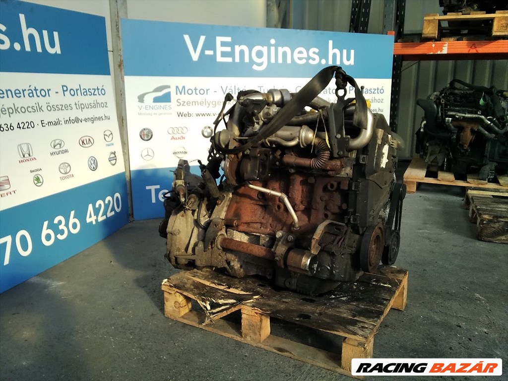 Renault Megane 1,5DCI K9KF830 bontott motor  2. kép