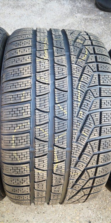 295/35 R19 ÚJ!! Pirelli téli gumi 50000ft a 2db/148/ 2. kép